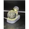 Image 4 : Astronaut-Themed LED Desk Lamp with USB Power Cord