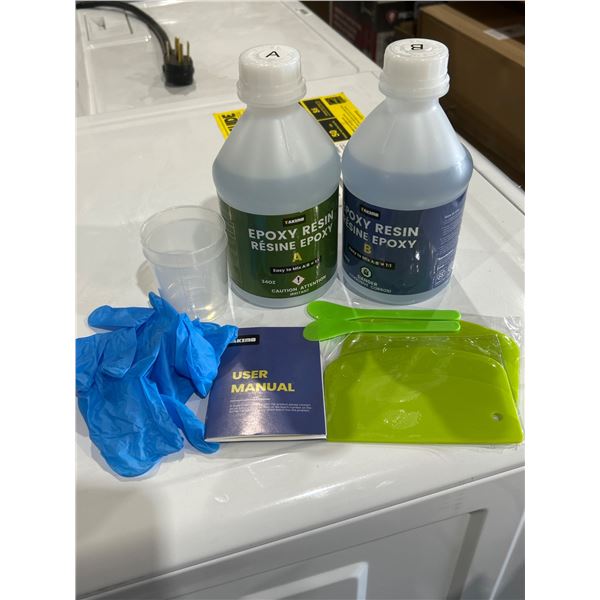 Epoxy Resin and Hardener Kit with AB Volume Ratio 1:1