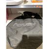 Image 3 : Roval Wheel Travel Bag with Padded Compartments
