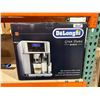 Image 2 : DeLonghi Gran Dama Avant Fully Automatic Coffee Center