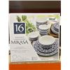 Image 2 : Mikasa Radiance 16-Piece Porcelain Dinnerware Set