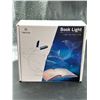 Image 2 : Vekkia 14 LED Rechargeable Book-LightÂ Â with Adjustable Arm and Clip