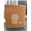 Image 2 : Onewish LED Table Lamp with Minimalist Design