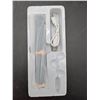 Image 1 : Electric Eyelash Curler With USB Charging Cable and Heat Settings