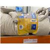 Image 1 : Queen Size Down Alternative Comforter by True North