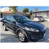 Image 2 : FORD ESCAPE 2020 O/S TITLE 2 DAYS