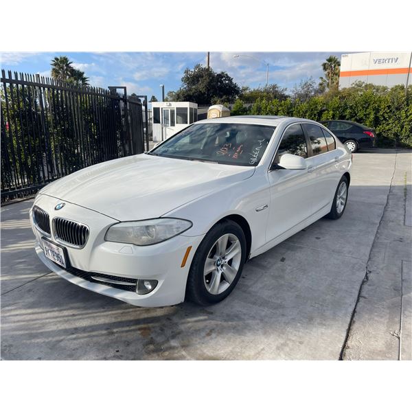 BMW 528I 2013 T-REPO 2 DAYS