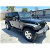 Image 2 : JEEP WRANGLER 2012 O/S TITLE 2 DAYS
