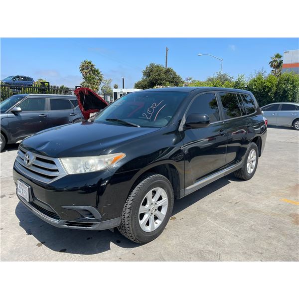 TOYT HIGHLANDER 2012 T-REPO 2 DAYS