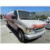 Image 2 : FORD E150 2000 T-DON-TMU
