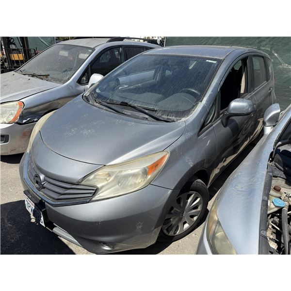 NISS VERSA 2014 T-TMU