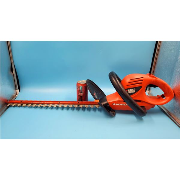 Black & Decker Hedge Trimmer