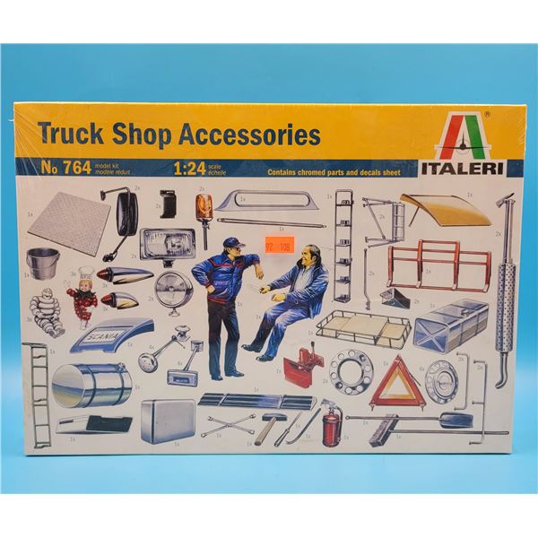 Sealed Italeri Truck Shop Accessories No. 764 1:24 Scale Model Kit