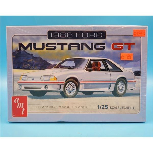 Sealed AMT 1988 Ford Mustang GT 1:25 Scale Plastic Model Kit