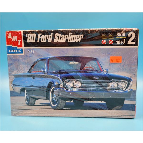 Sealed AMT ERTL '60 Ford Starliner 1:25 Scale Model Kit