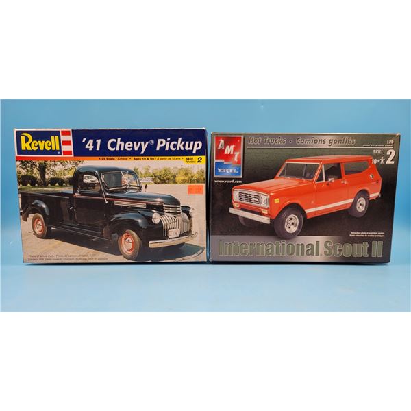Unbuilt '41 Chevy Pickup 1:25 Model Kit & International Scout II 1:25 Model Kit