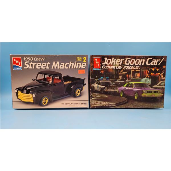Unbuilt '50 Chevy Street Machine 1:25 Model Kit & Joker Goon Car/Gotham Police Car 1:25 Model Kit