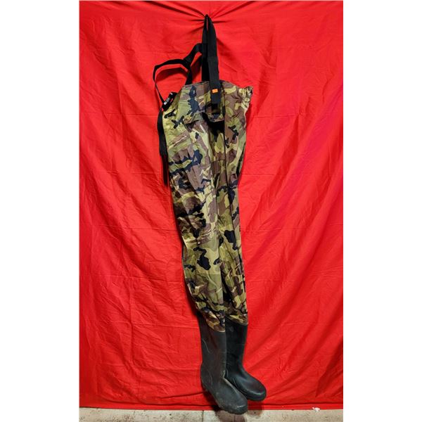 Camo Fishing Waders