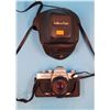 Image 1 : Minolta SRT 200 Camera w/ Case