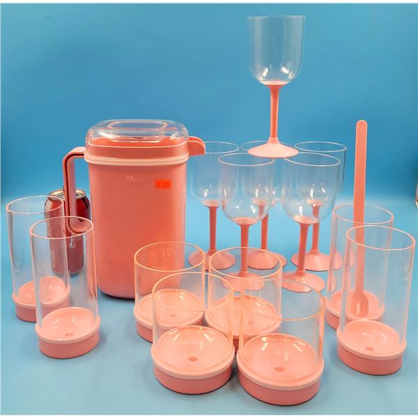 Pink Outdoor Plastic Drinkware Set