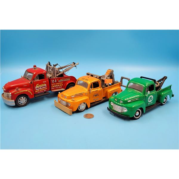 '49 Ford F1 Pickup, '48 Ford F1 Pickup, & '53 Chevrolet 3800 Diecast Models