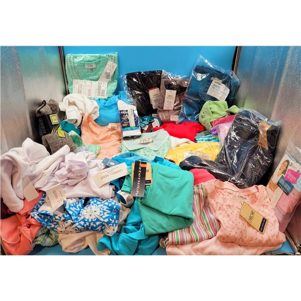 Large Lot Of Various Women's Clothes