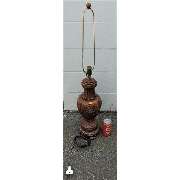 Large VTG Wooden Table Lamp