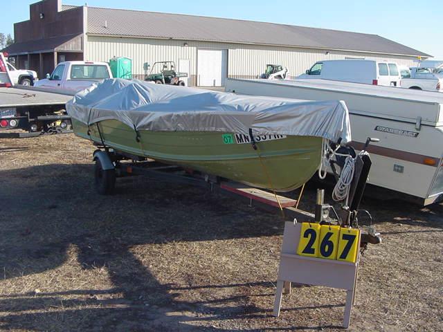 1972 StarCraft 14ft boat motor and trailer