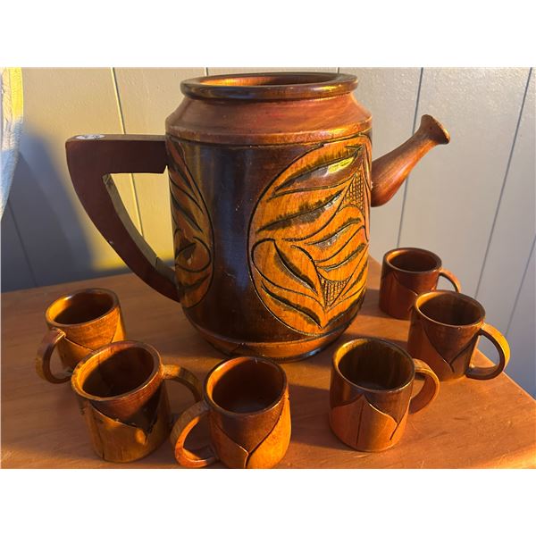 Large wooden coffee urn with 6 wooden glasses.