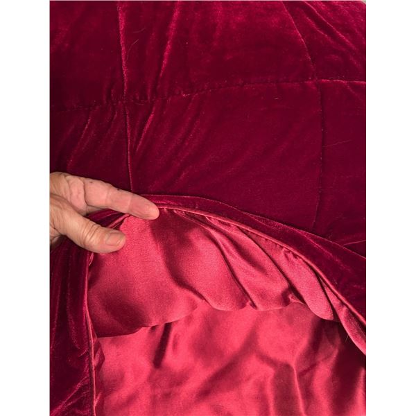 Red Velvet & Satin Quilt Queen