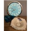 Image 3 : Original 50s style fruit bowl, Cobalt blue triangle glassware Oversize blue wall clock