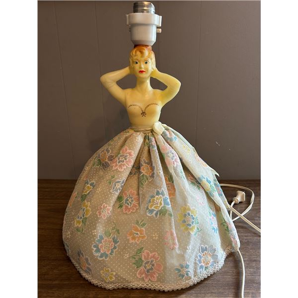 Bedroom DOLL Lamp