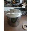 Image 2 : 10" Tall Cooking Pot