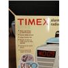 Image 4 : Retro TimeX Alarm Clock / Radio
