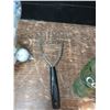 Image 3 : Assorted Home Goods - Potato Masher, Battery powered Owl ETC