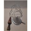 Image 4 : Wear Ever Aluminium Cone Strainer Colander Sieve Wood Pertle With Stand.