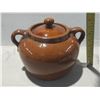 Image 1 : Vintage Medalta Bean Pot.