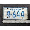 Image 1 : 1976 Small Sask Plate 4-644