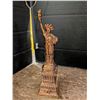Image 4 : Brass lamp, Miniature statue of Liberty, and Vintage Calander