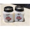 Image 4 : (2) Pair of Salt and pepper Shakers Porcelain and Milk Glass Knobs
