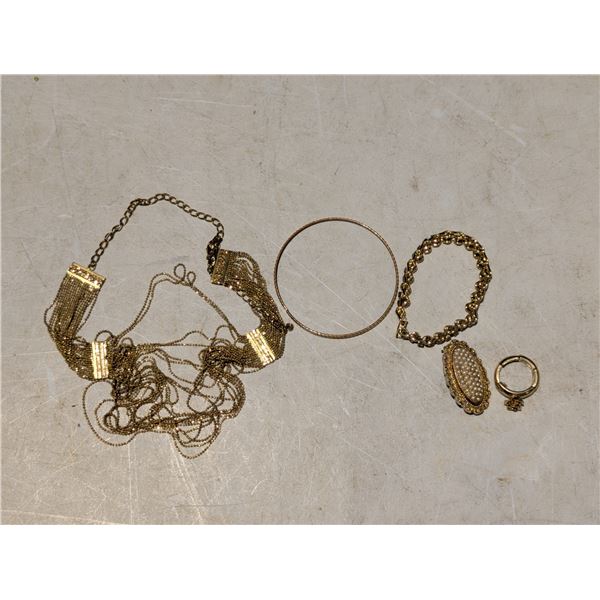 12"- Necklace Fine Gold Chain w/ Gold Topaz Stones/Nina Ricci Ring Expandable