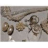 Image 4 : Collection of Vintage Jewelry (necklaces, earrings, and etc.) Pearls