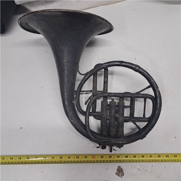 Vintage french horn wall decore