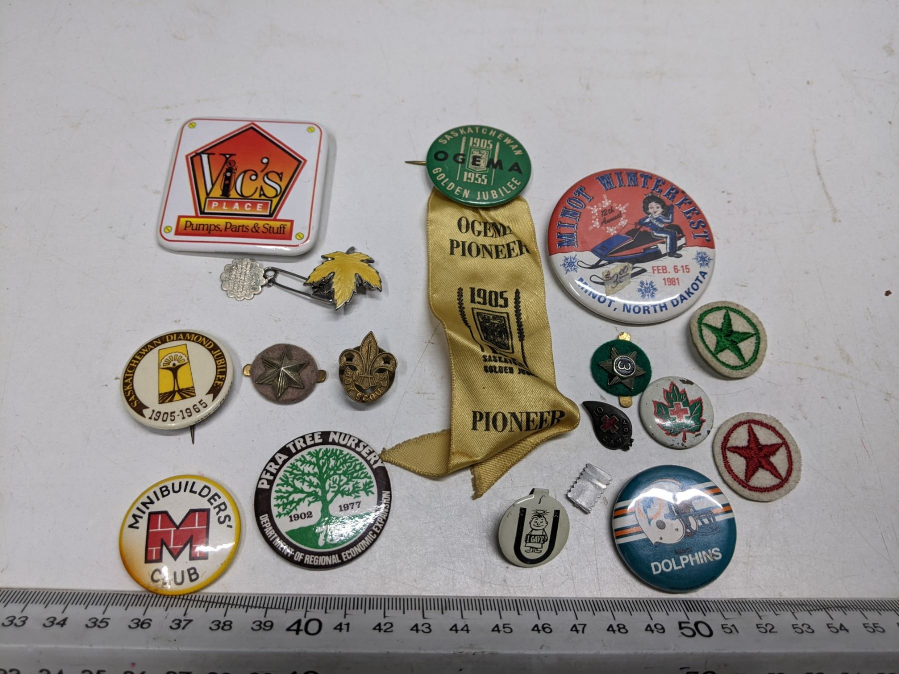 Spilla Pin Badge Pin's IN Metallo Con Clip Farfalla Stella Ninja Spilla Pin Badge Pin's IN Metallo Con Clip Farfalla Stella Ninja