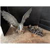 Image 1 : Hand Painted Eagle Statue and Line of Monkeys Statue (good Condition)