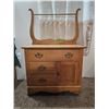 Image 1 : Antique Solid wood 'Harp' Wash Stand in good condition with original hardware.