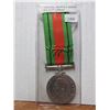 Image 1 : 80% silver canada defence medal- 35 grams