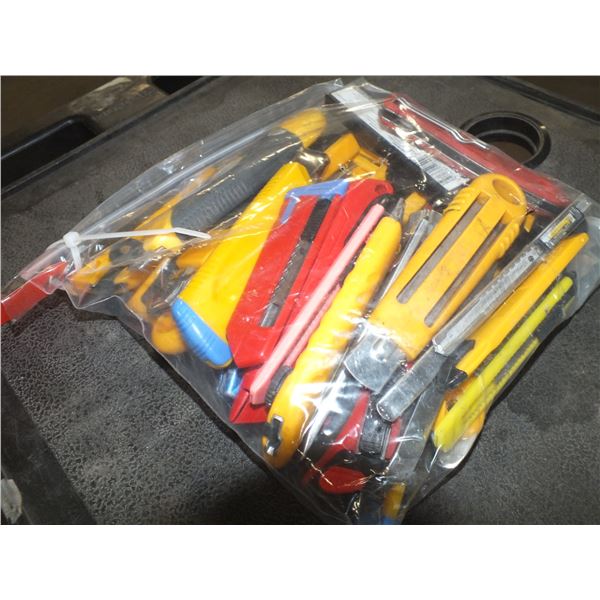 Bag Of Assorted Utility Knives