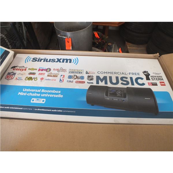 Sirius XM Boombox & Radio Kit