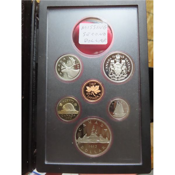 1982 canadian year set- missing second dollar